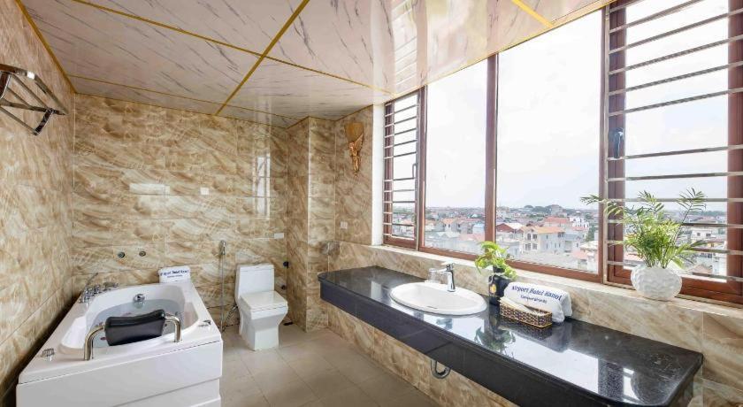 Hanoi Airport Premium Hotel Kültér fotó